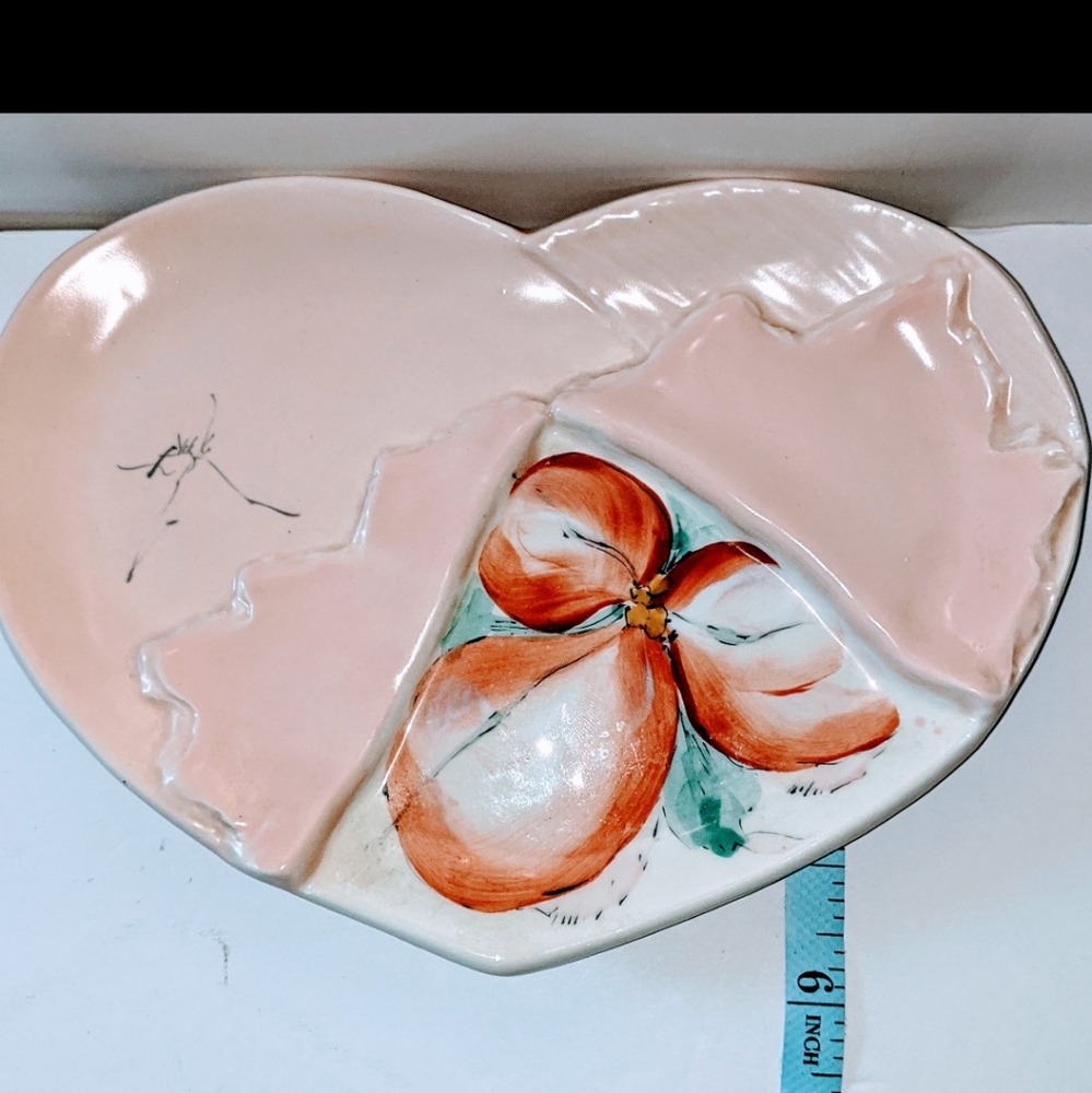 Barbara Baatz Signed Original Heart Ceramic Plate Dish Decor Design Pink Floral - Picture 7 of 7
